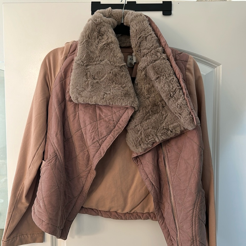 Soft fur collar pink jacket